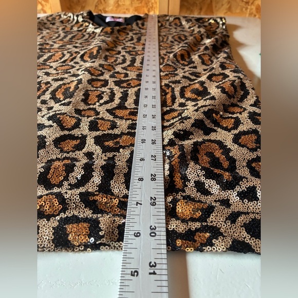 Buddy Love Aretha Dress XS, Leopard Print, Sequins, V-Neck, Excellent Condition - Picture 6 of 6